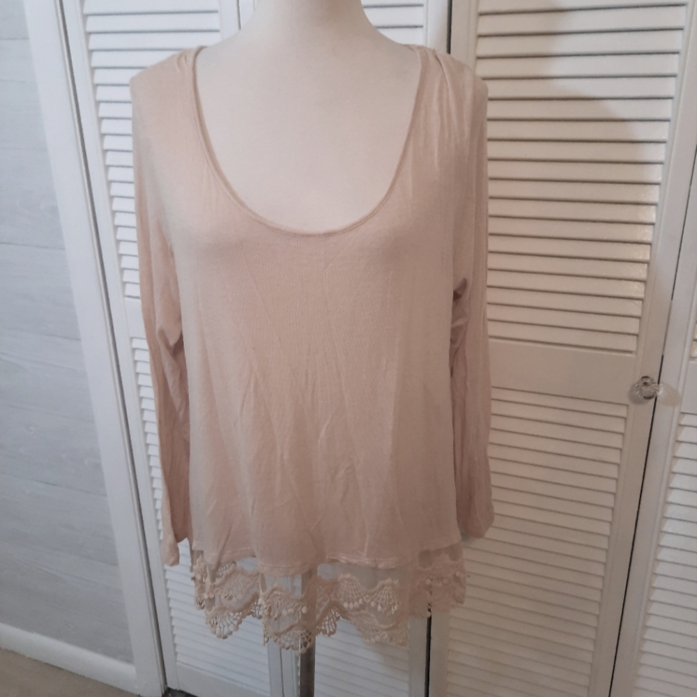 Belle du jour lace stretchy top blouse 1X *O